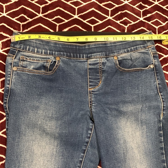 Maurice’s Stretch Skinny Jeans - Picture 4 of 4